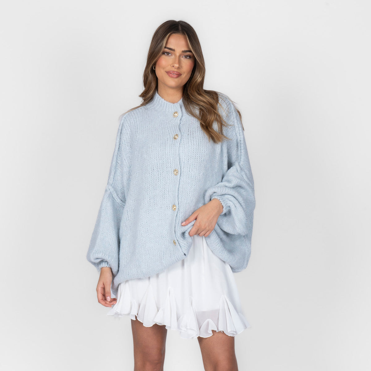 Cárdigan Oversize con Botones Dorados Erika