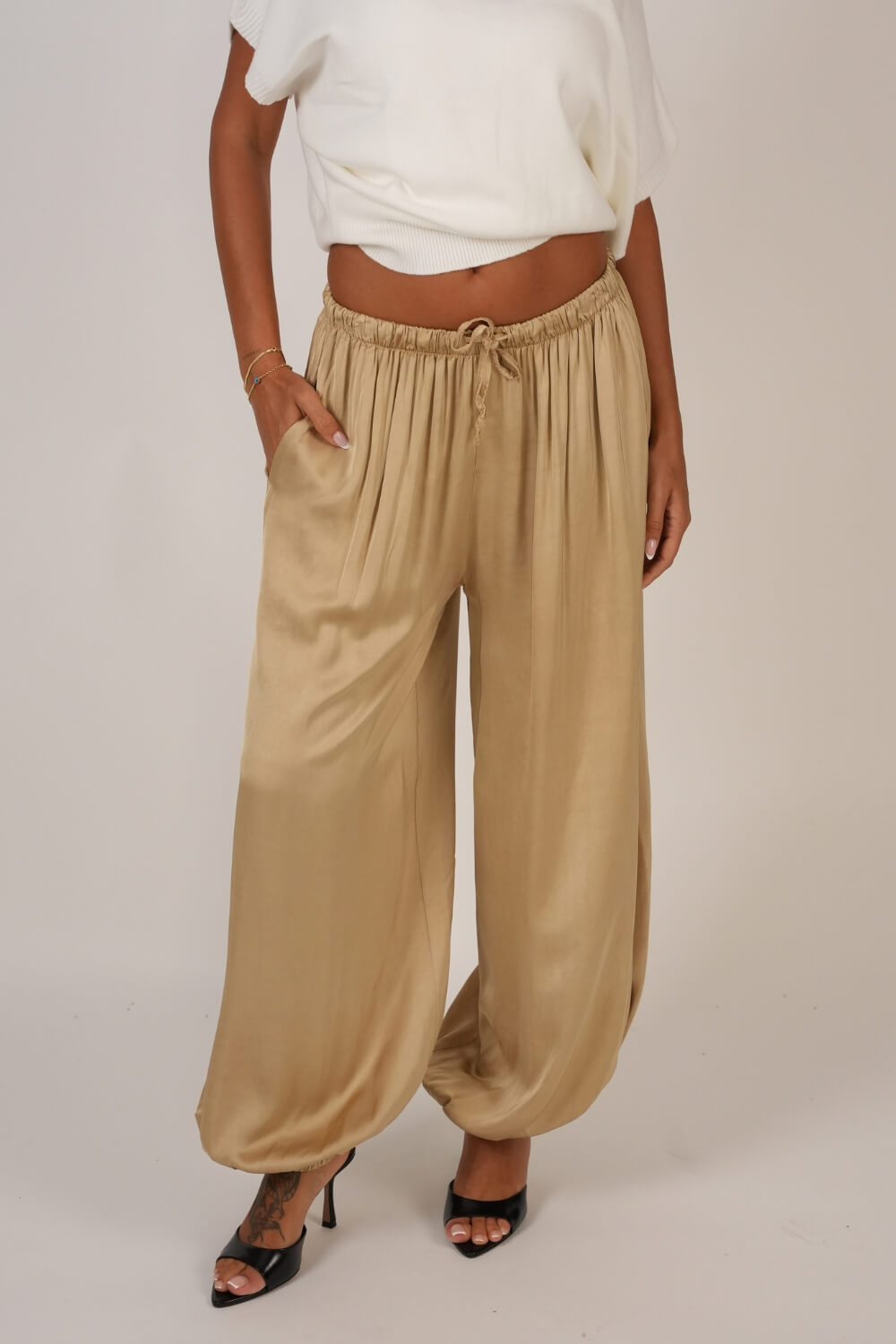 Pantalón Satinado Balloon Mía