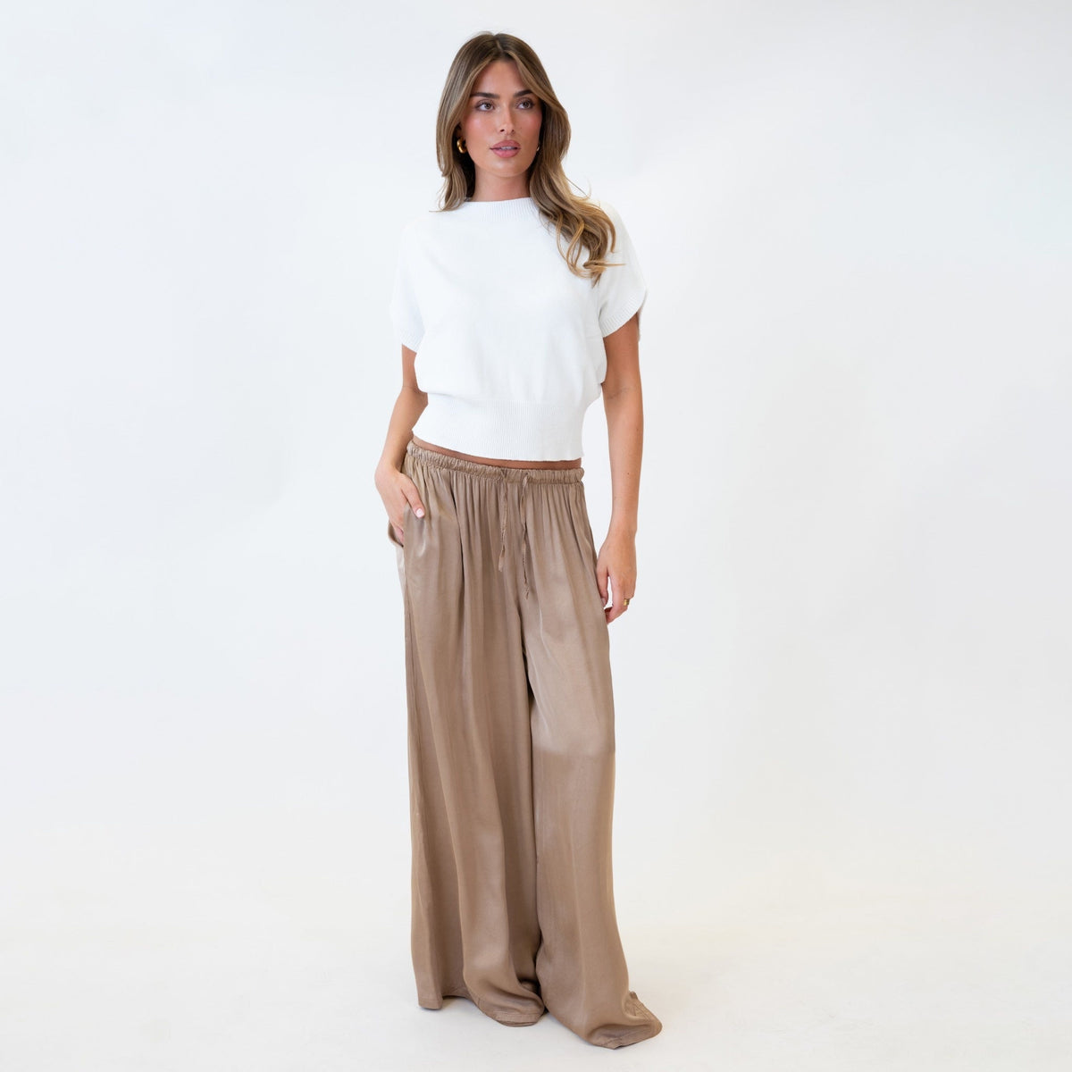 Pantalón Satinado Pierna Extra Ancha Leire