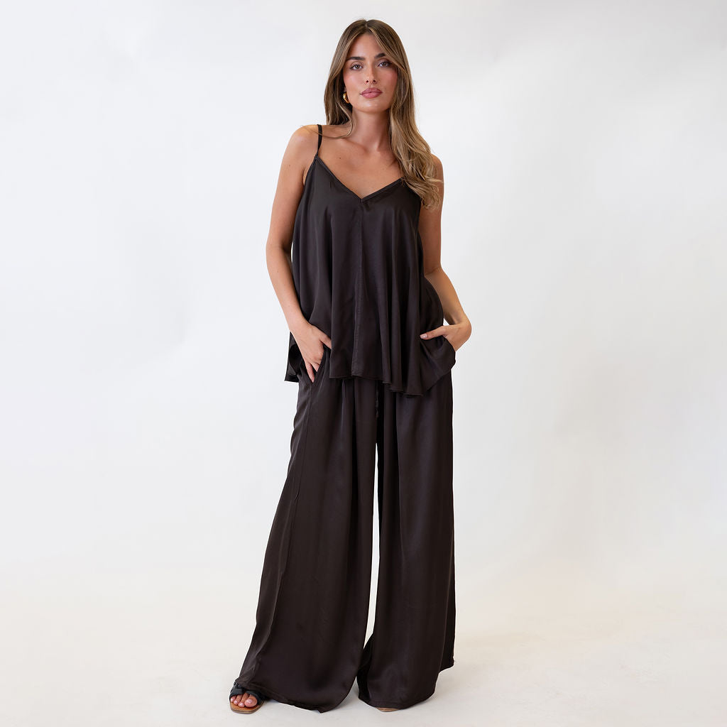 Pantalón Satinado Pierna Extra Ancha Leire