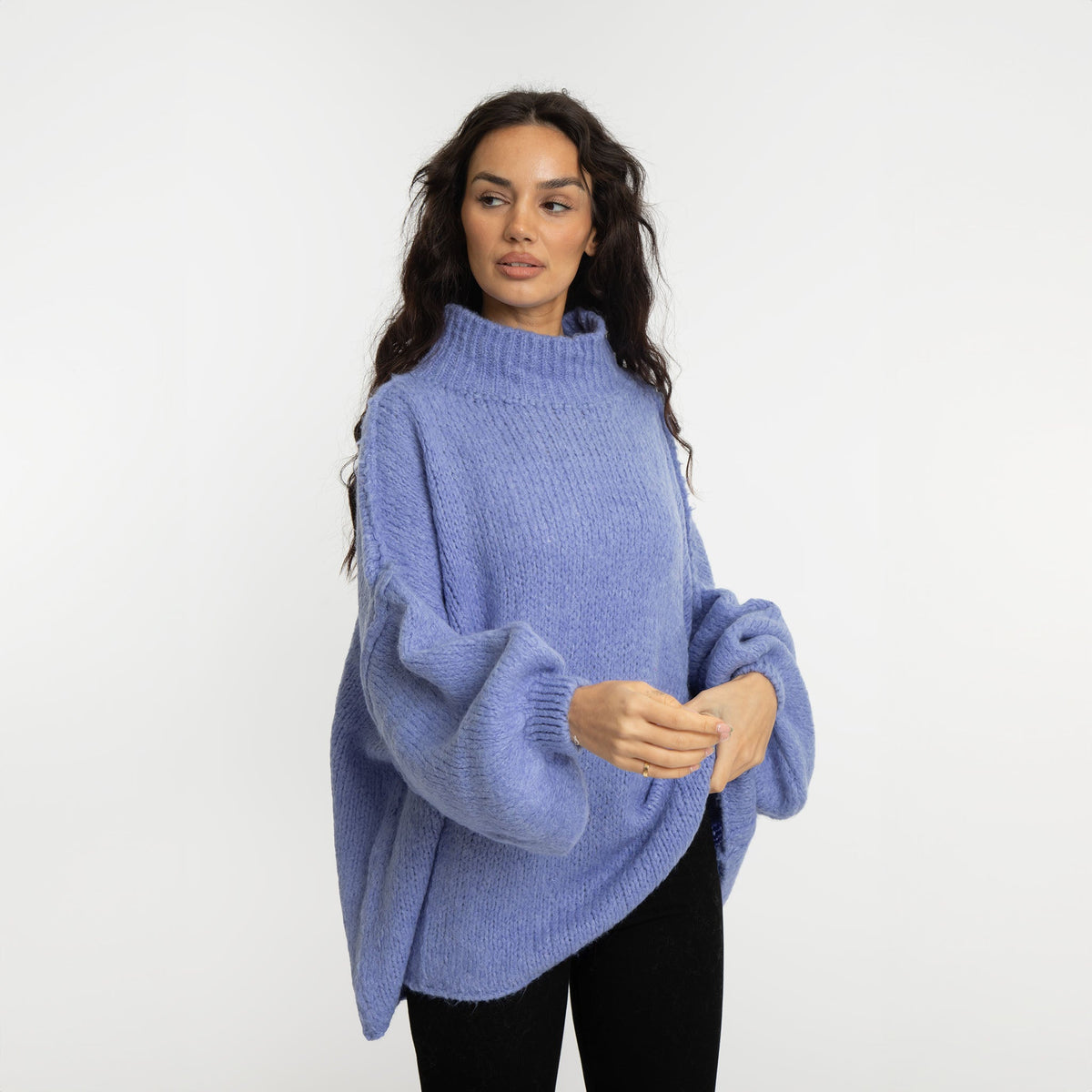 Jersey Oversize de Cuello Alto Úrsula