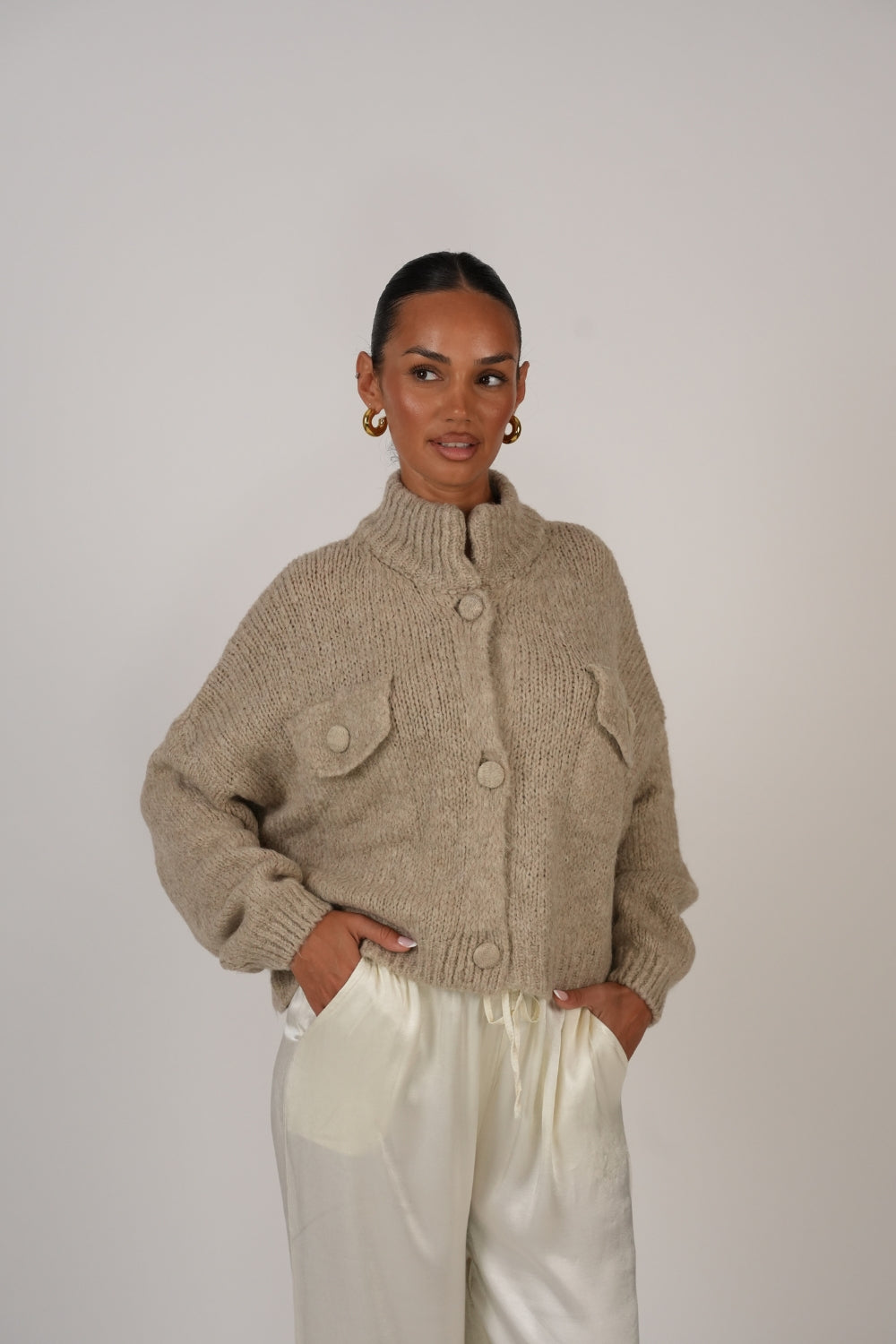 Cárdigan Oversize con Botones Carlota