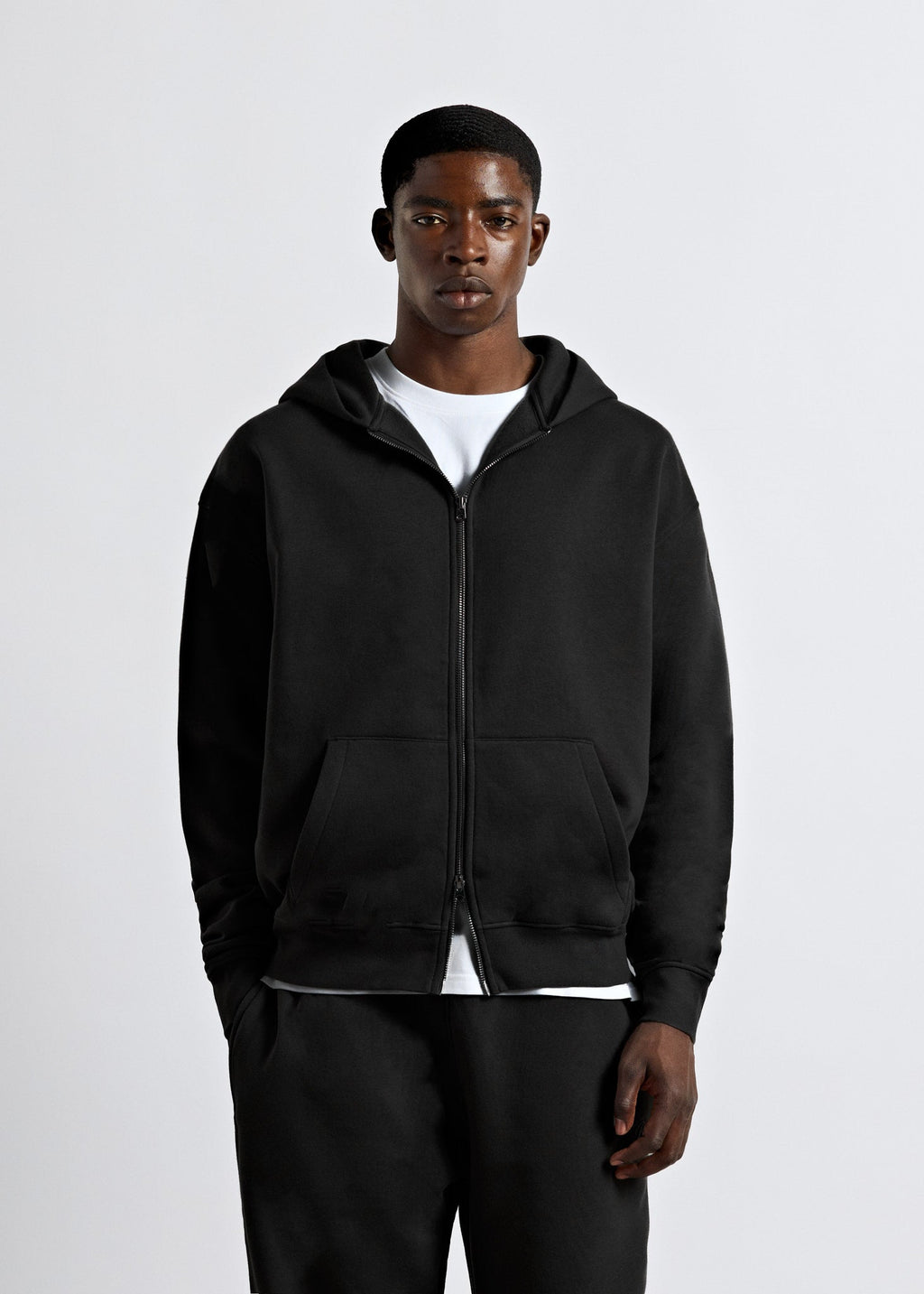 Sudadera Capucha Cremallera Saúl en negro, foto 3
