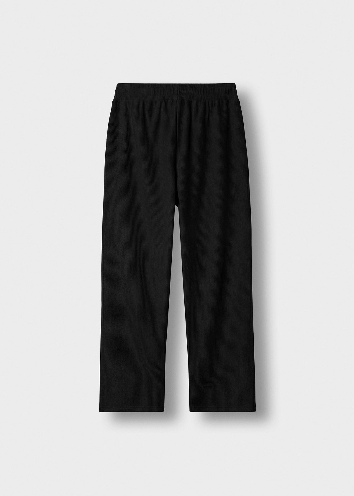 Pantalón Plisado Cordón Elías en negro, vista trasera