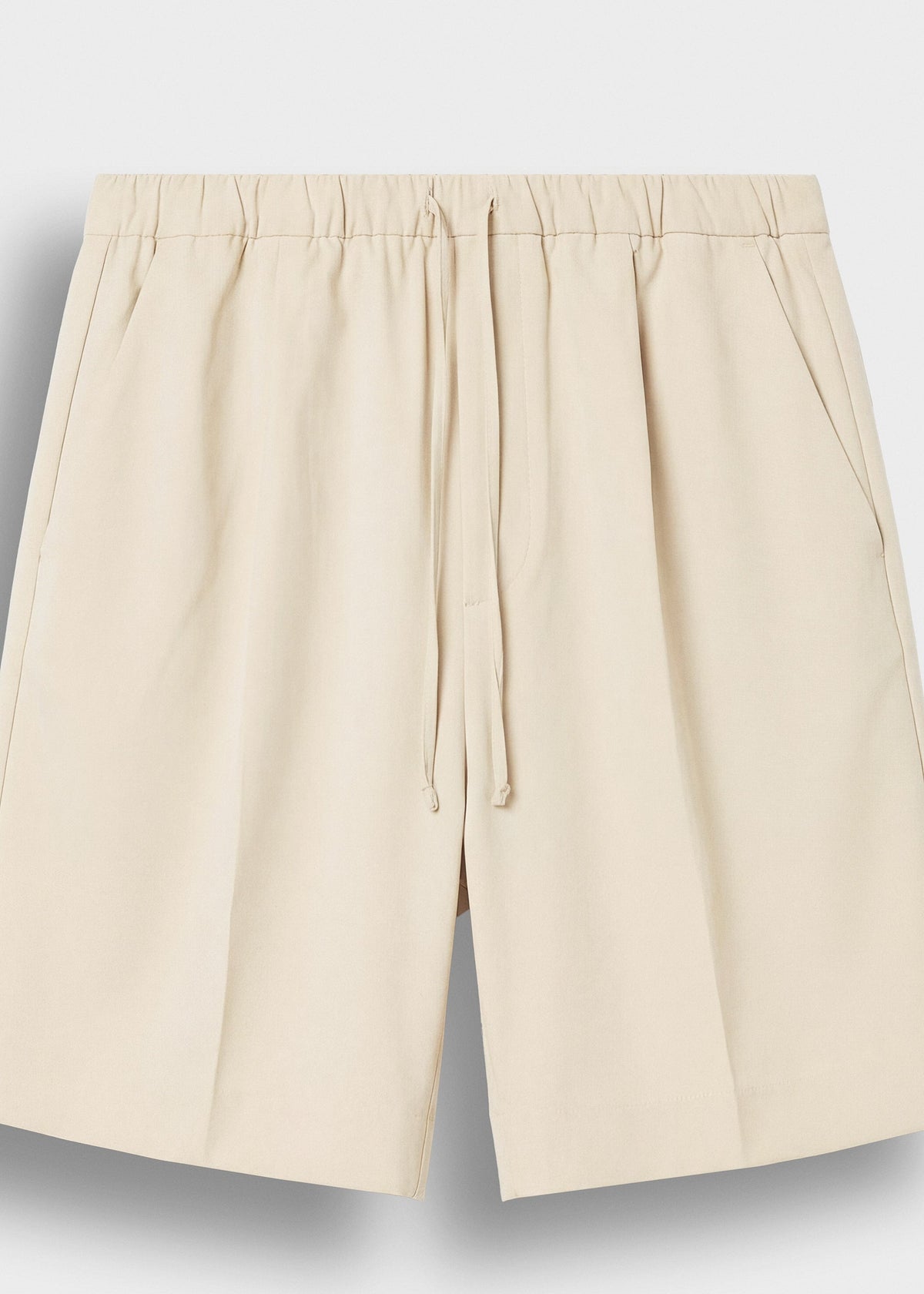 Pantalón Corto Pinzas Alberto en beige, foto 3