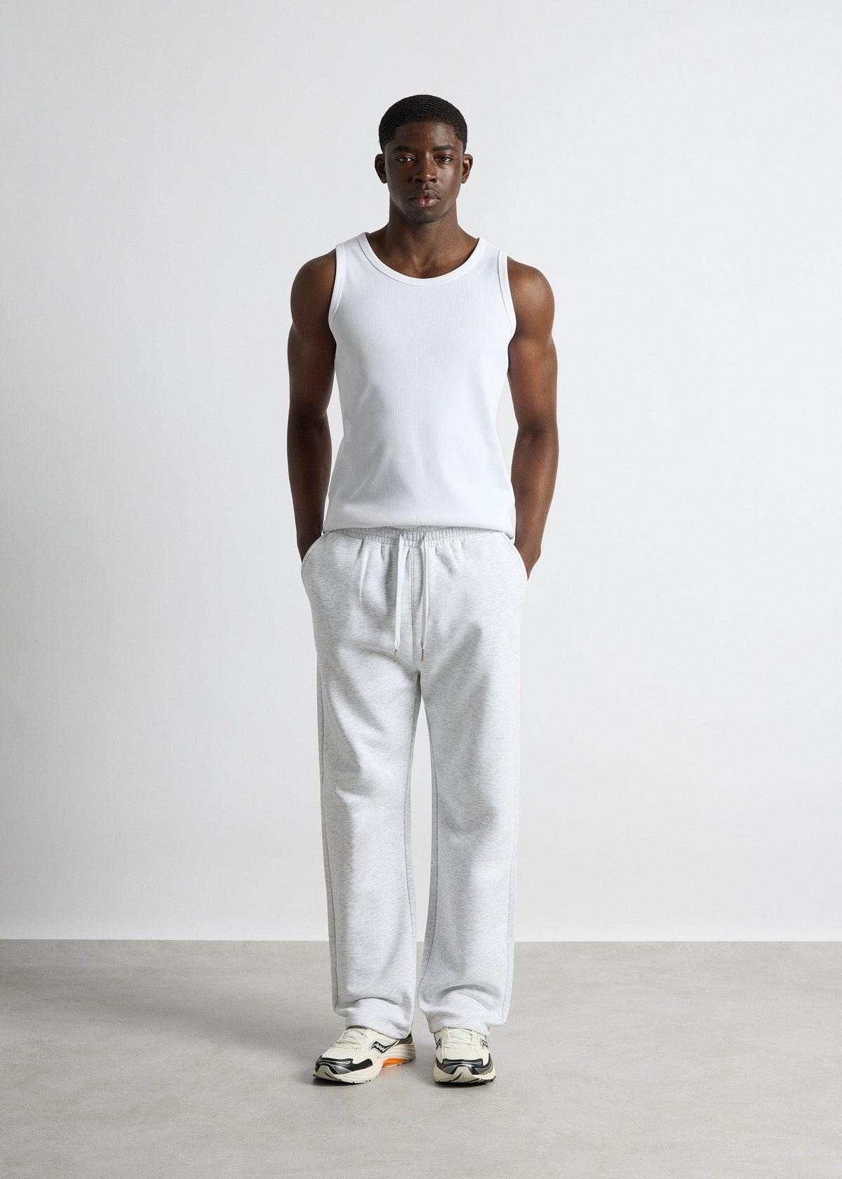 Pantalón de Chándal Recto Pablo en gris ceniza, foto 5