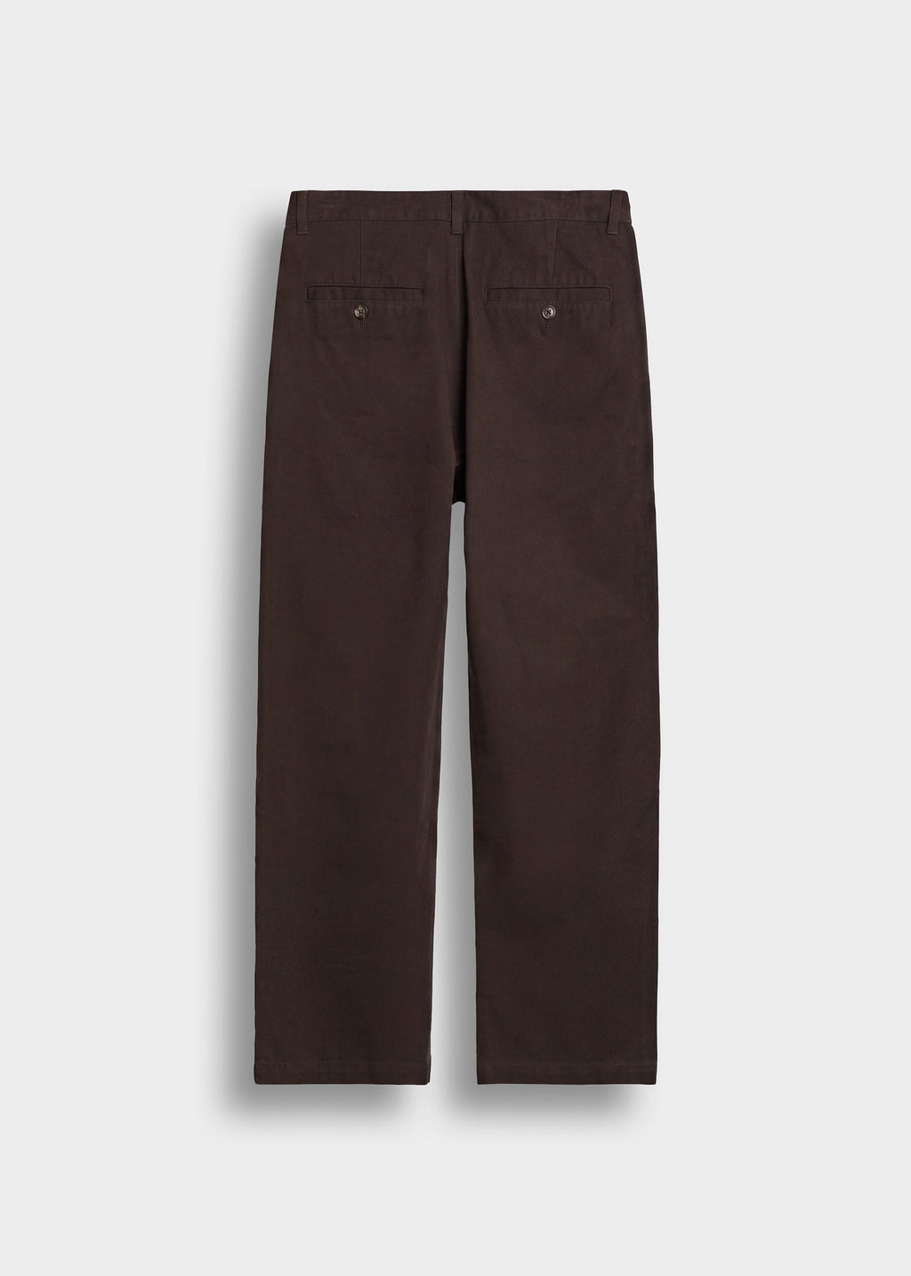 Pantalón Chino Relajado Martín en chocolate, vista trasera