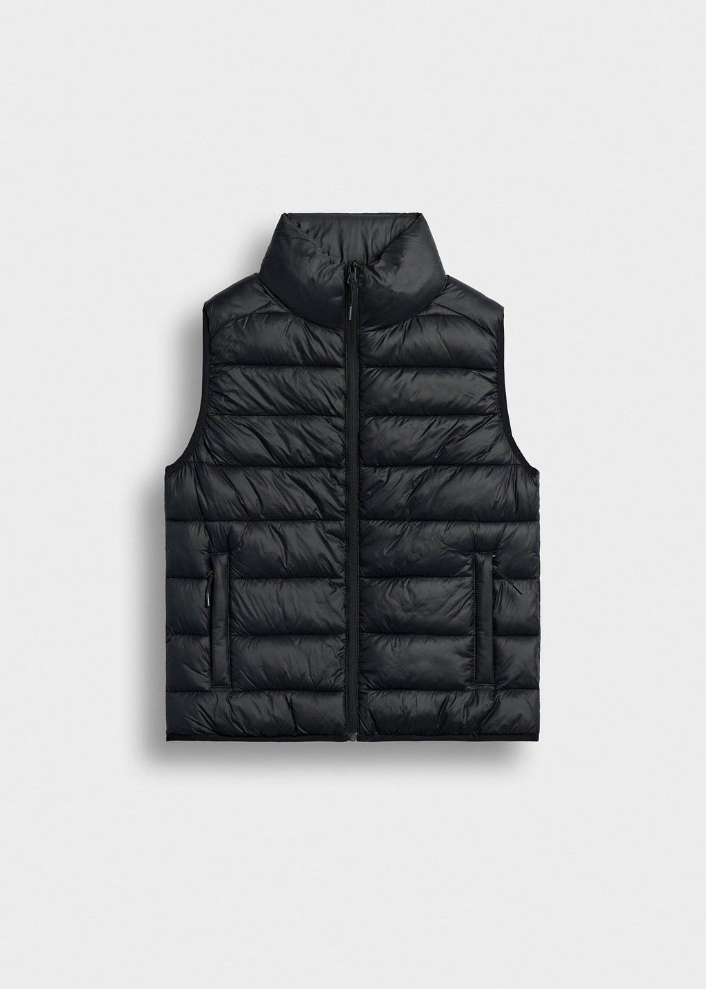 Chaleco Acolchado Ligero Bruno en negro, vista delantera