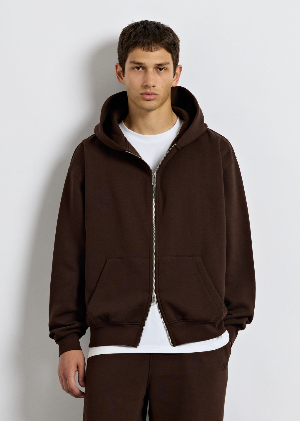 Sudadera Cremallera Oversize Ciro en chocolate, foto 3