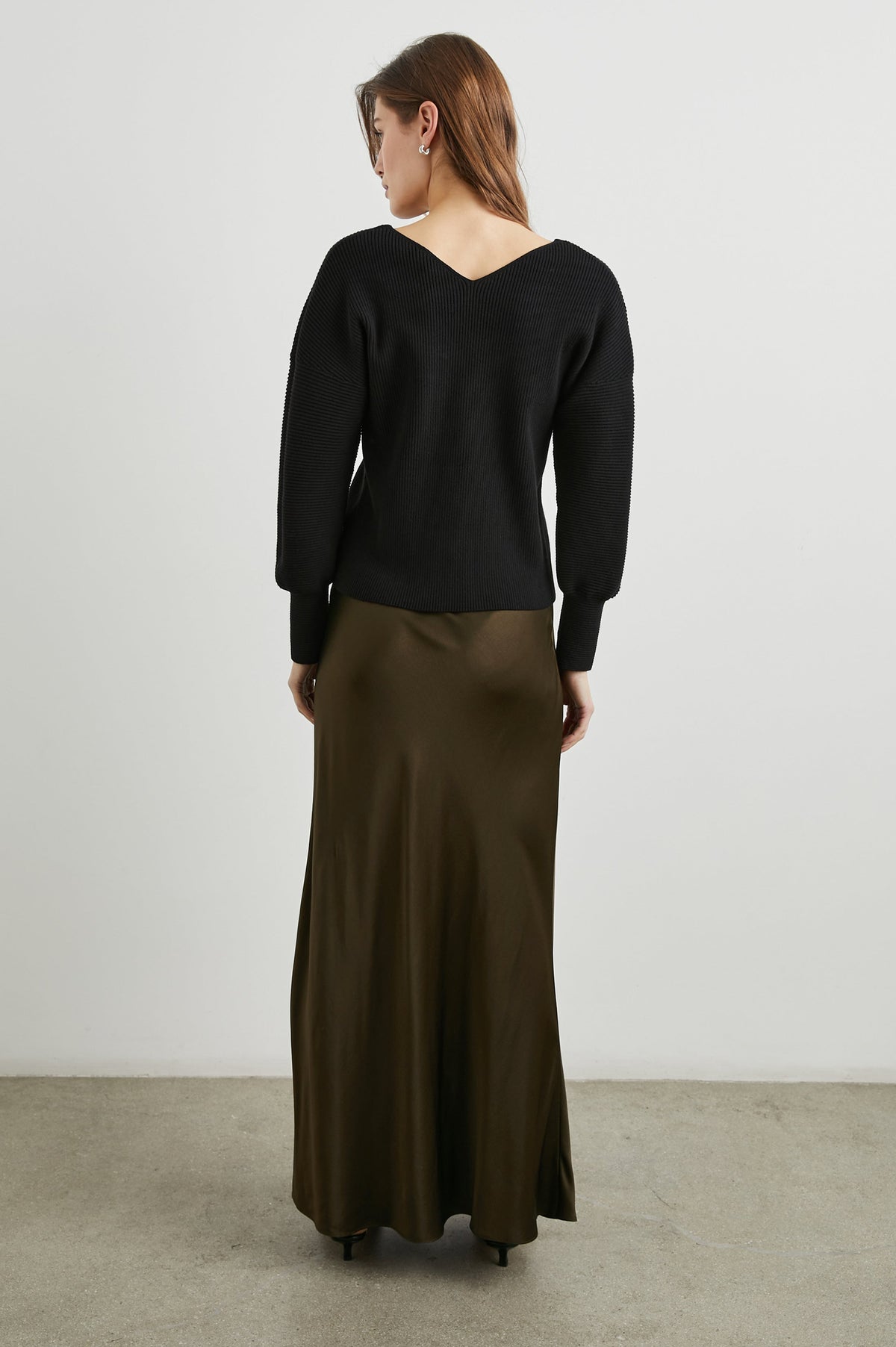 ALONDRA SWEATER - BLACK