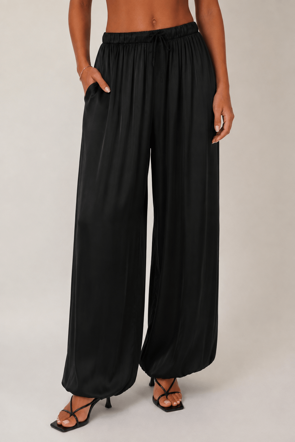 Pantalón Satinado Balloon Mía