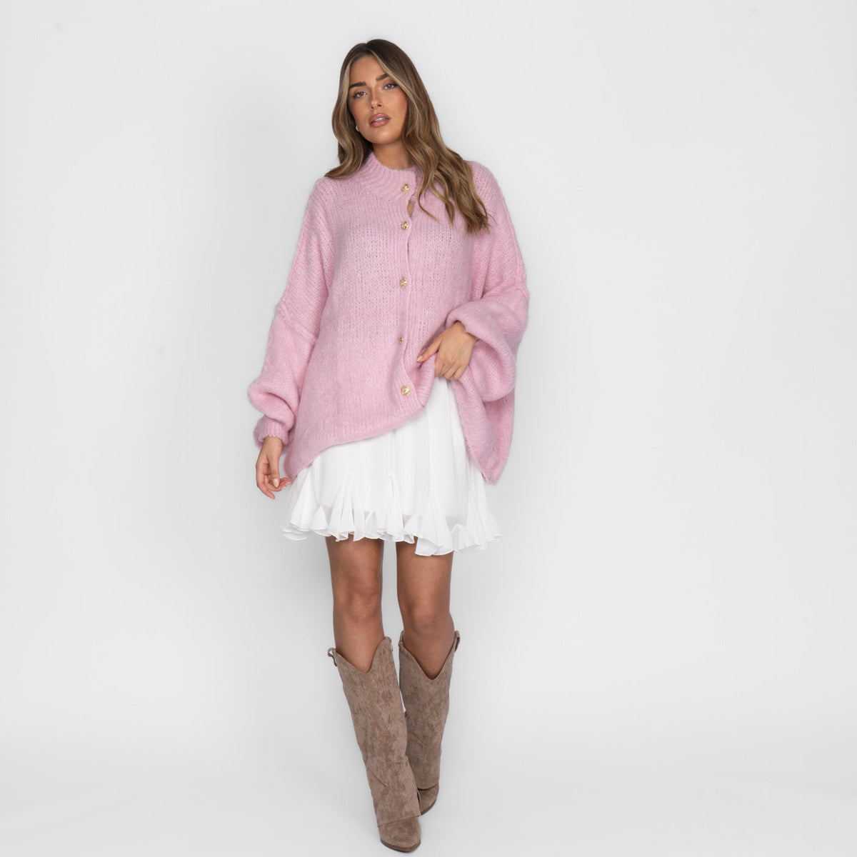 Cárdigan Oversize con Botones Dorados Amparo