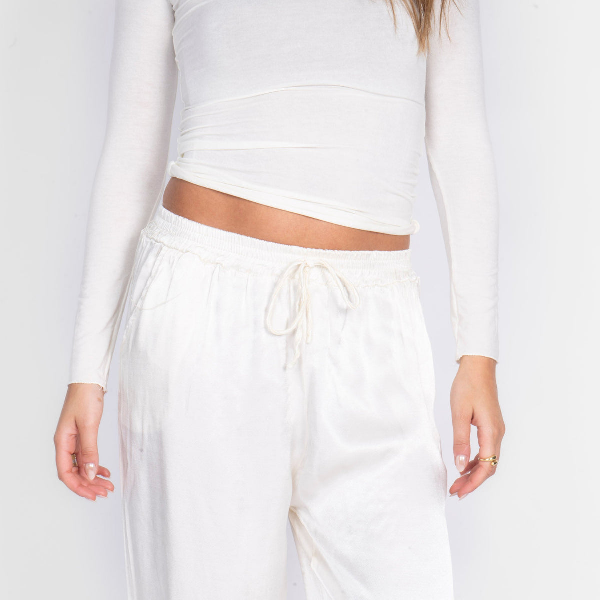 Pantalón Satinado Ancho Aroa