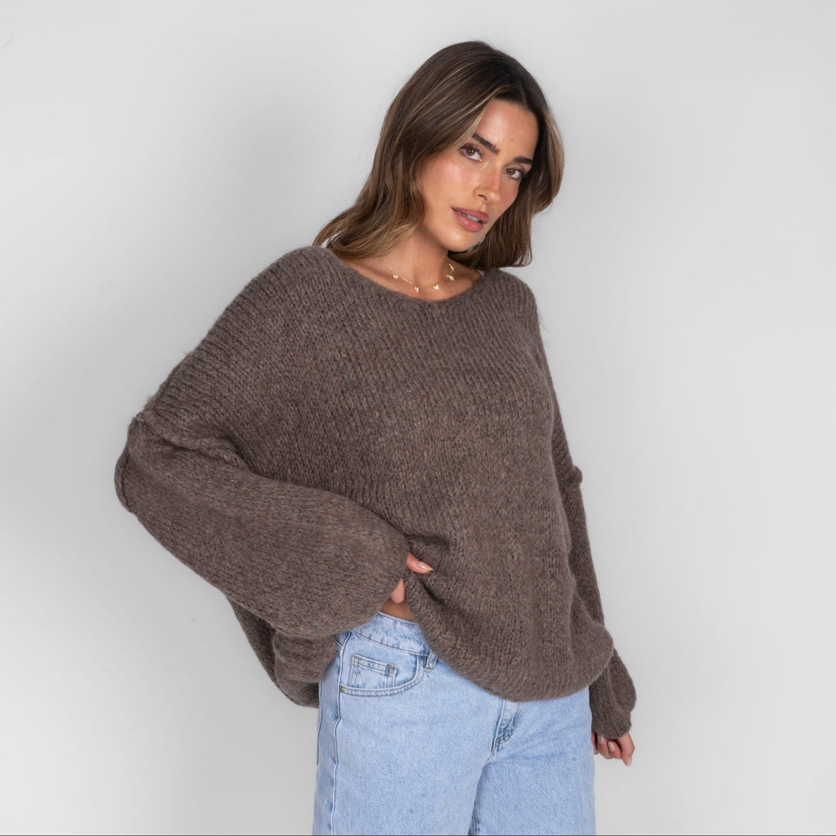 Jersey Oversize con Cuello en V Emma