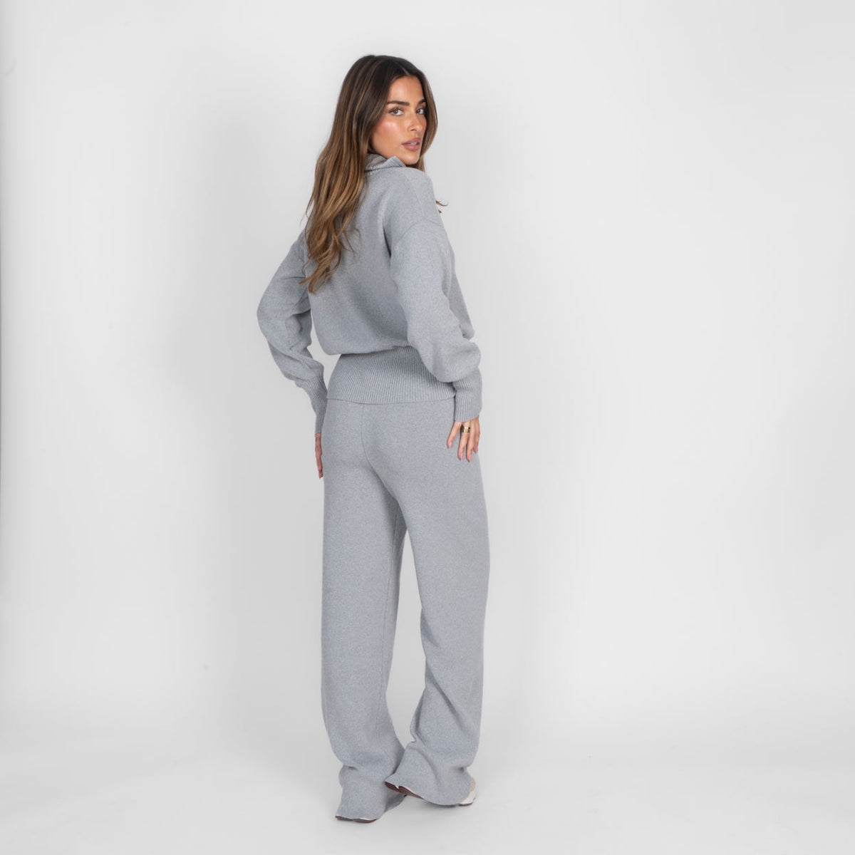 Conjunto Cárdigan con Cremallera y Pantalón Ximena