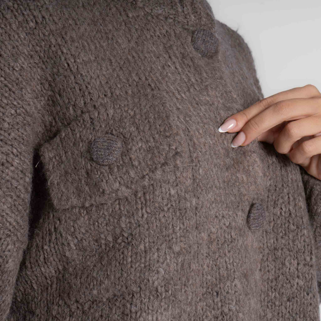 Cárdigan Oversize con Botones Carlota