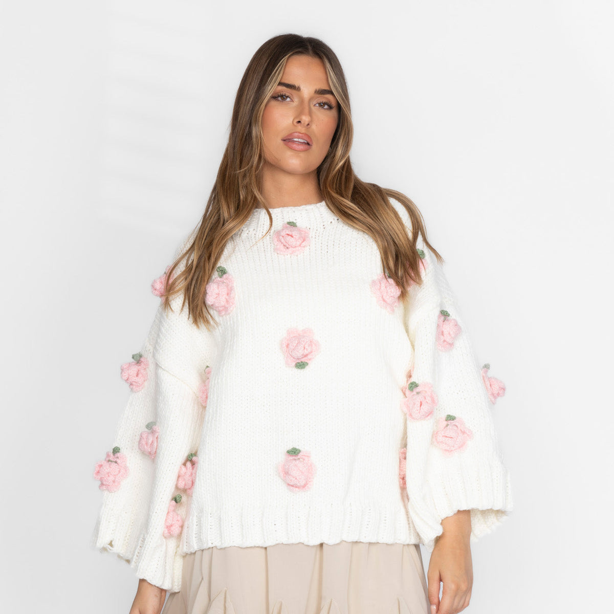 Jersey con Rosas en Relieve Camelia