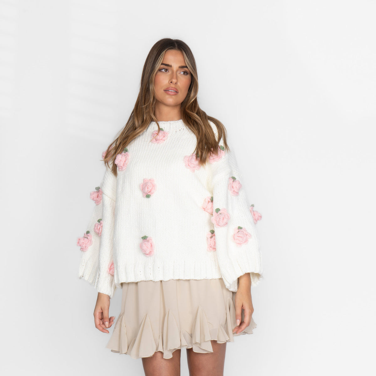 Jersey con Rosas en Relieve Camelia