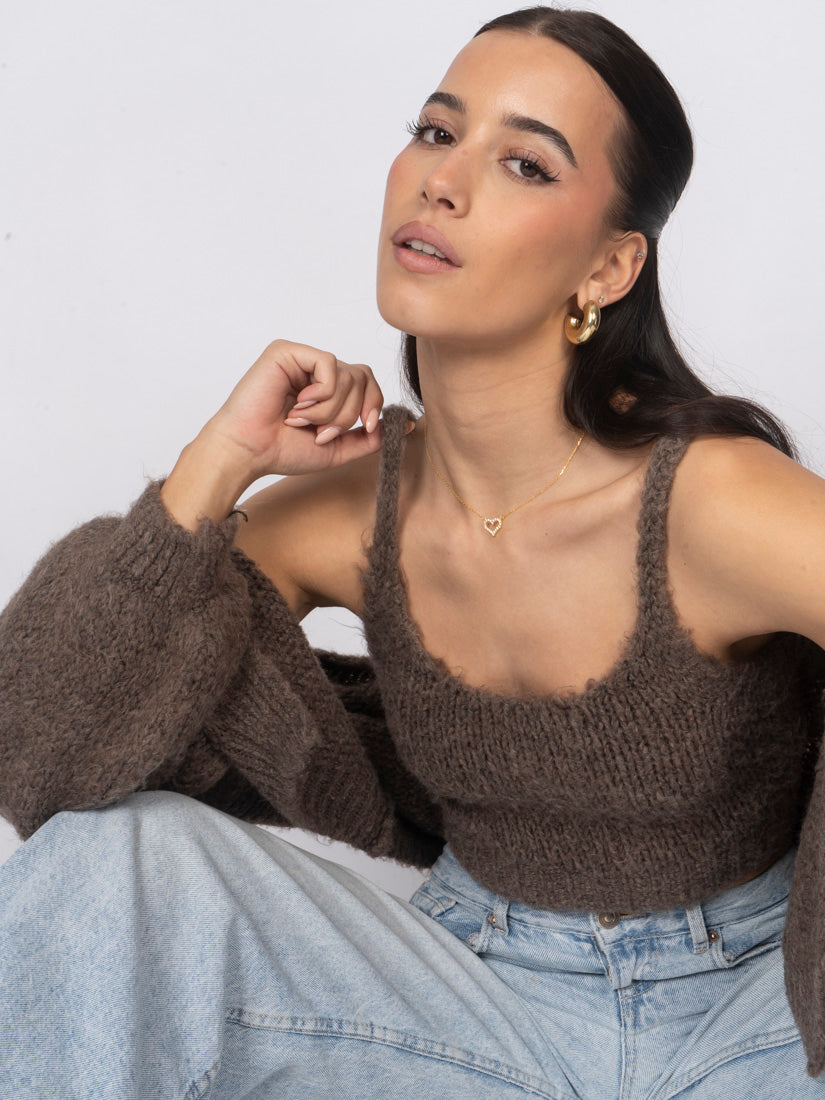 Conjunto de Punto Top Corto y Cárdigan Lara