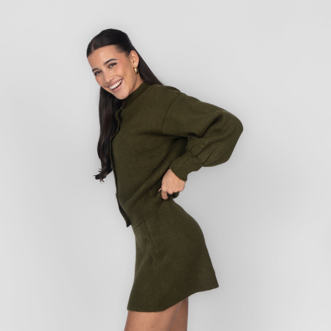Conjunto de Punto Cárdigan y Minifalda Sofía