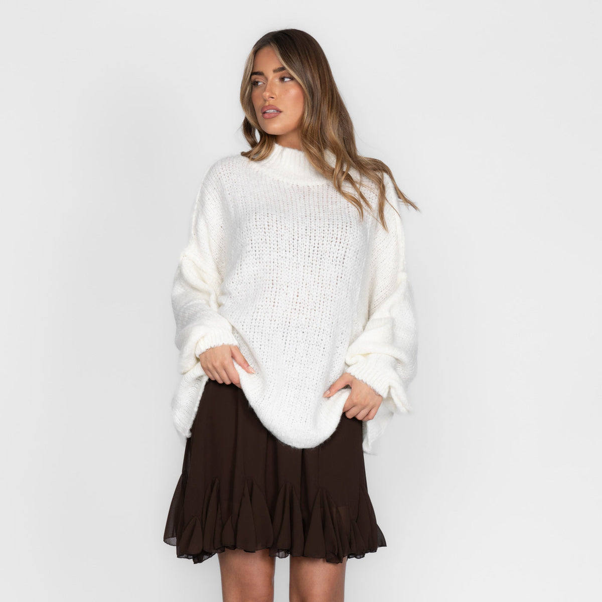 Jersey Oversize de Cuello Alto Úrsula