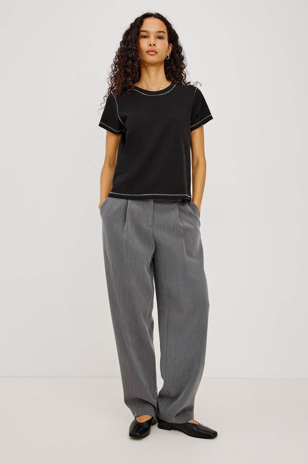 GIRLFRIEND T-SHIRT - BLACK CONTRAST STITCH