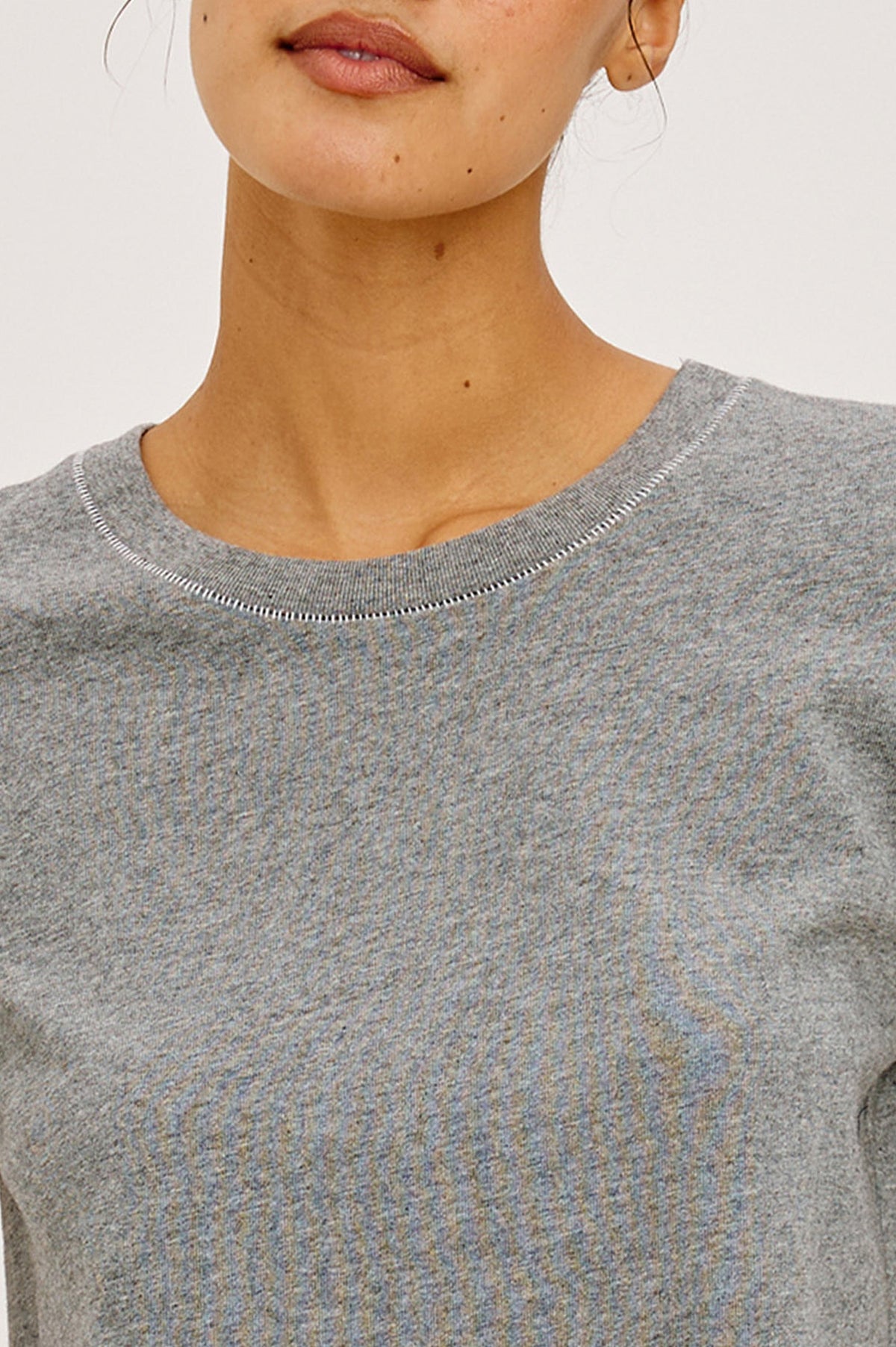 GIRLFRIEND T-SHIRT - HEATHER CONTRAST STITCH