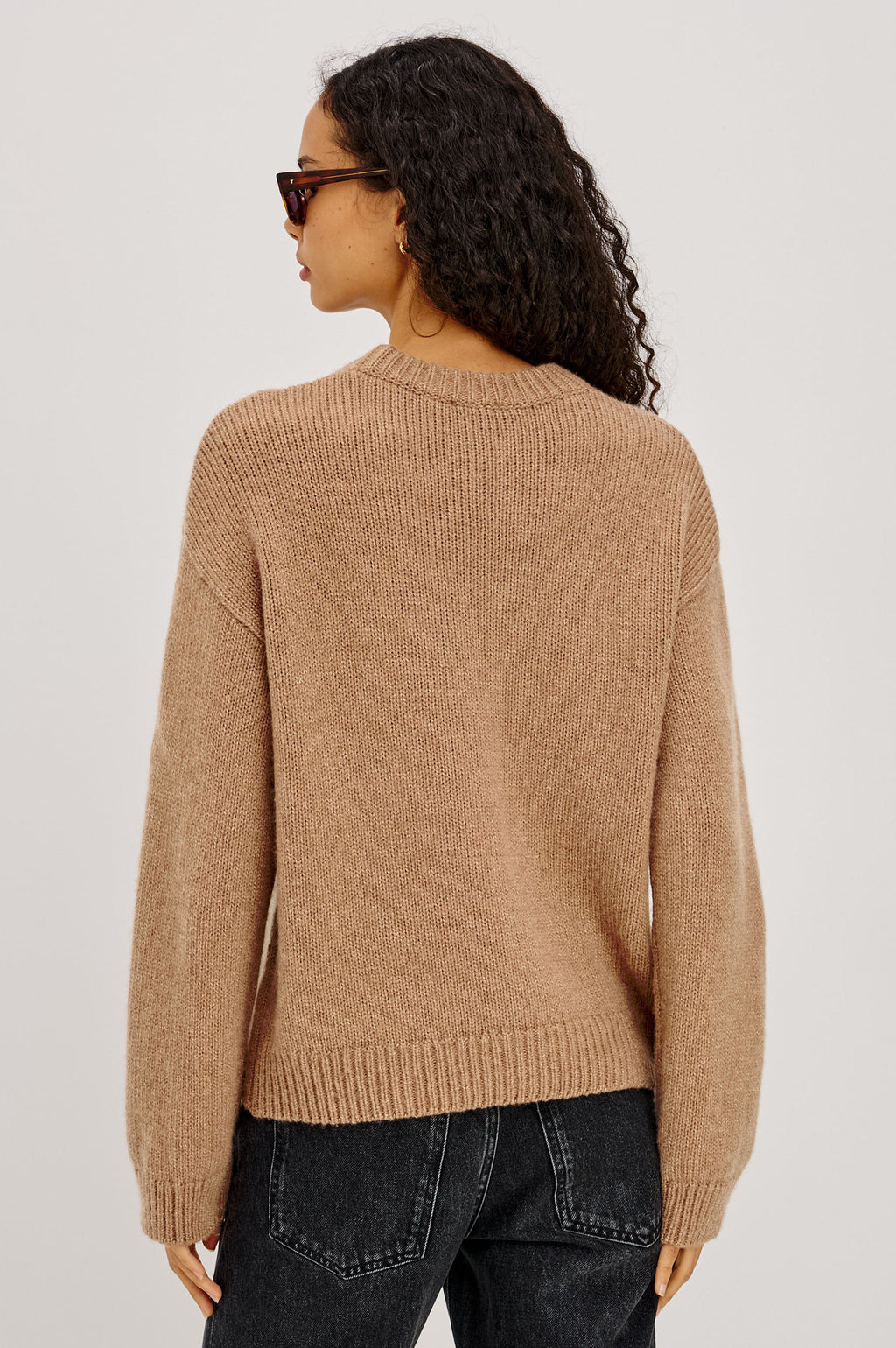 HELLY SWEATER - HEATHER CAMEL