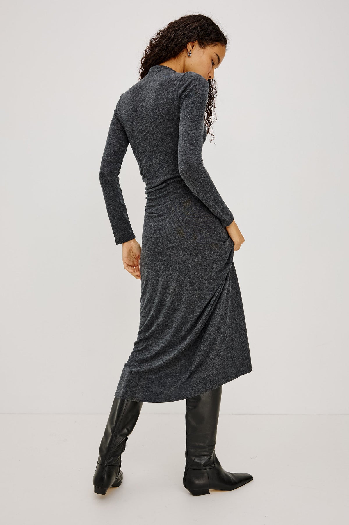 Vestido Margot Drapeado gris carbón - vista posterior