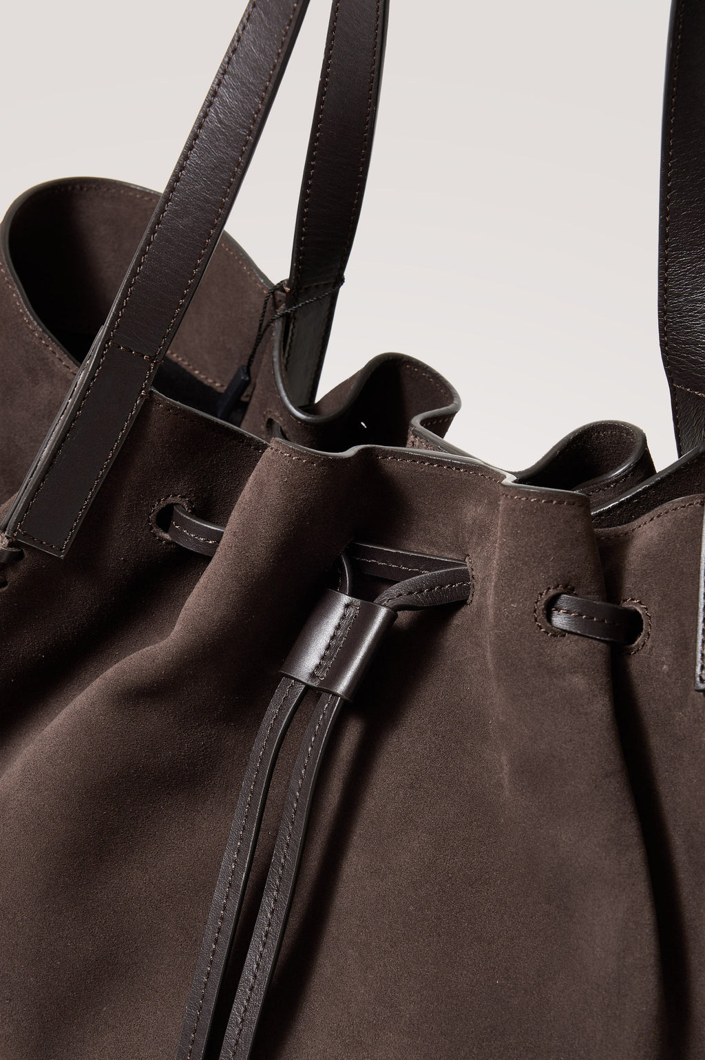 PRATO BUCKET TOTE  - DARK BROWN SUEDE