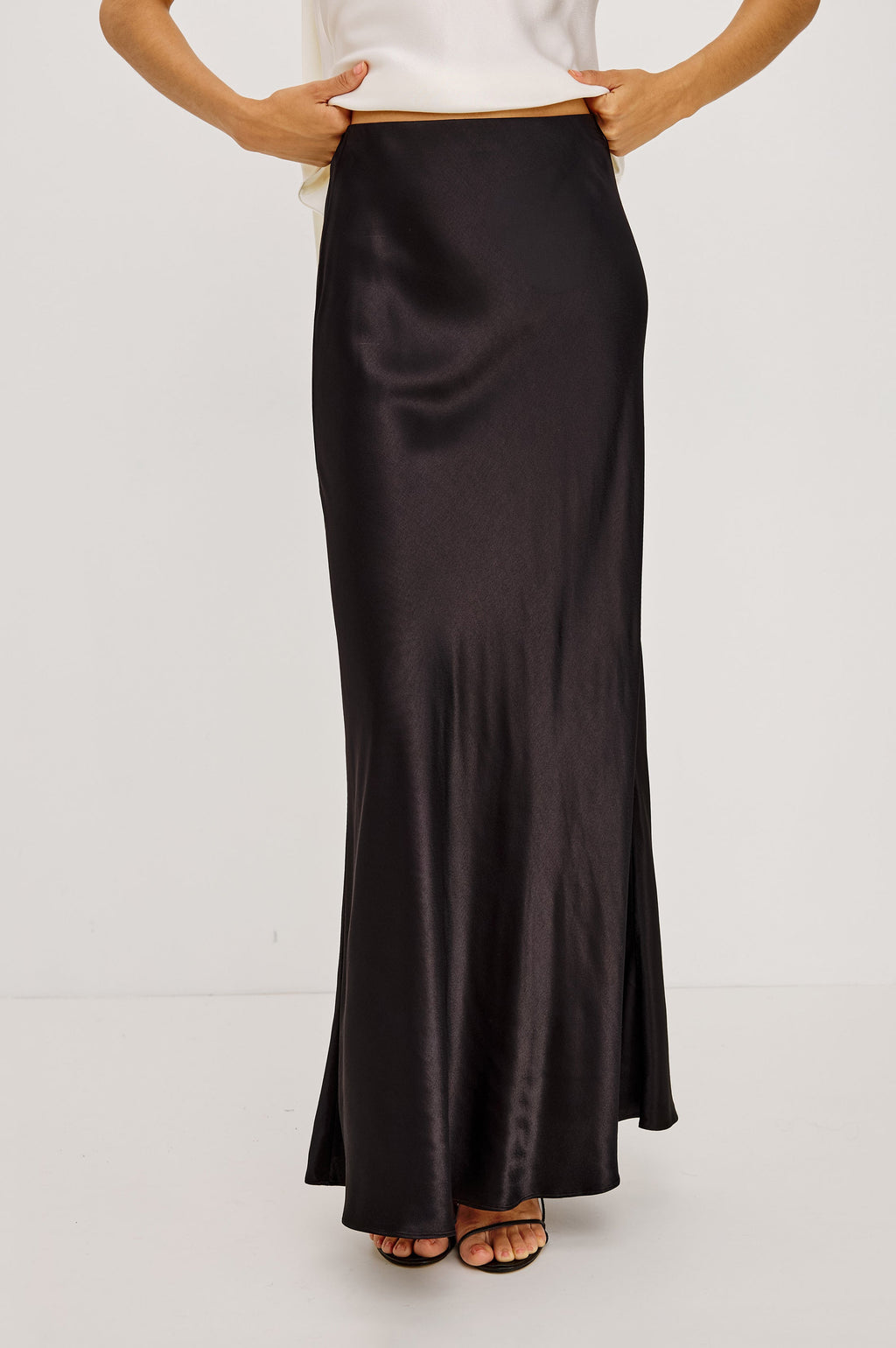 ROMINA SKIRT - BLACK