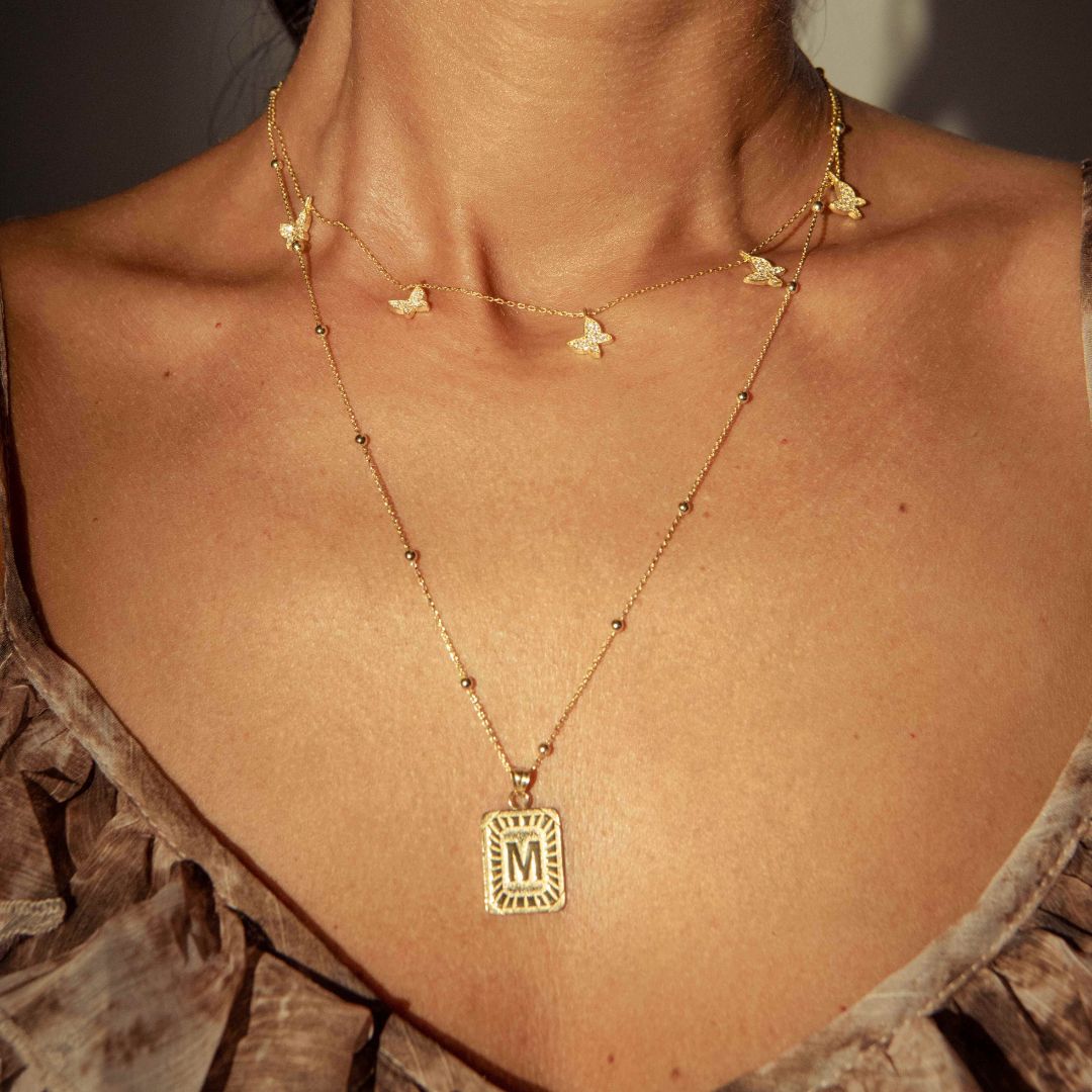 Collar Medalla con Inicial