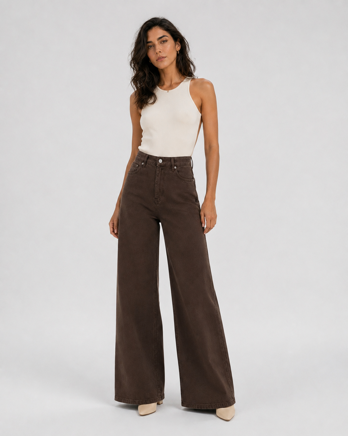 Pantalón Capri Wide Leg en modelo VRS 1 - frontal