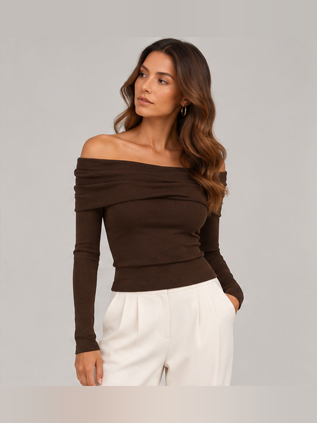 Elara Marbella Maine | Top Elegante Escote Barco en Lana Merina