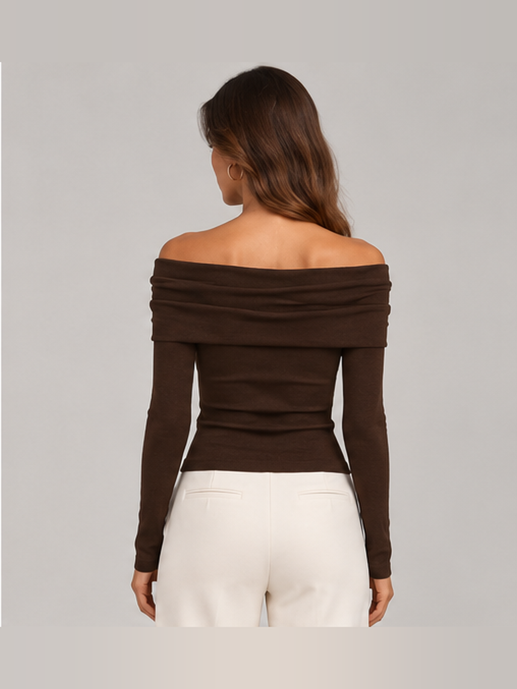Elara Marbella Maine | Top Elegante Escote Barco en Lana Merina