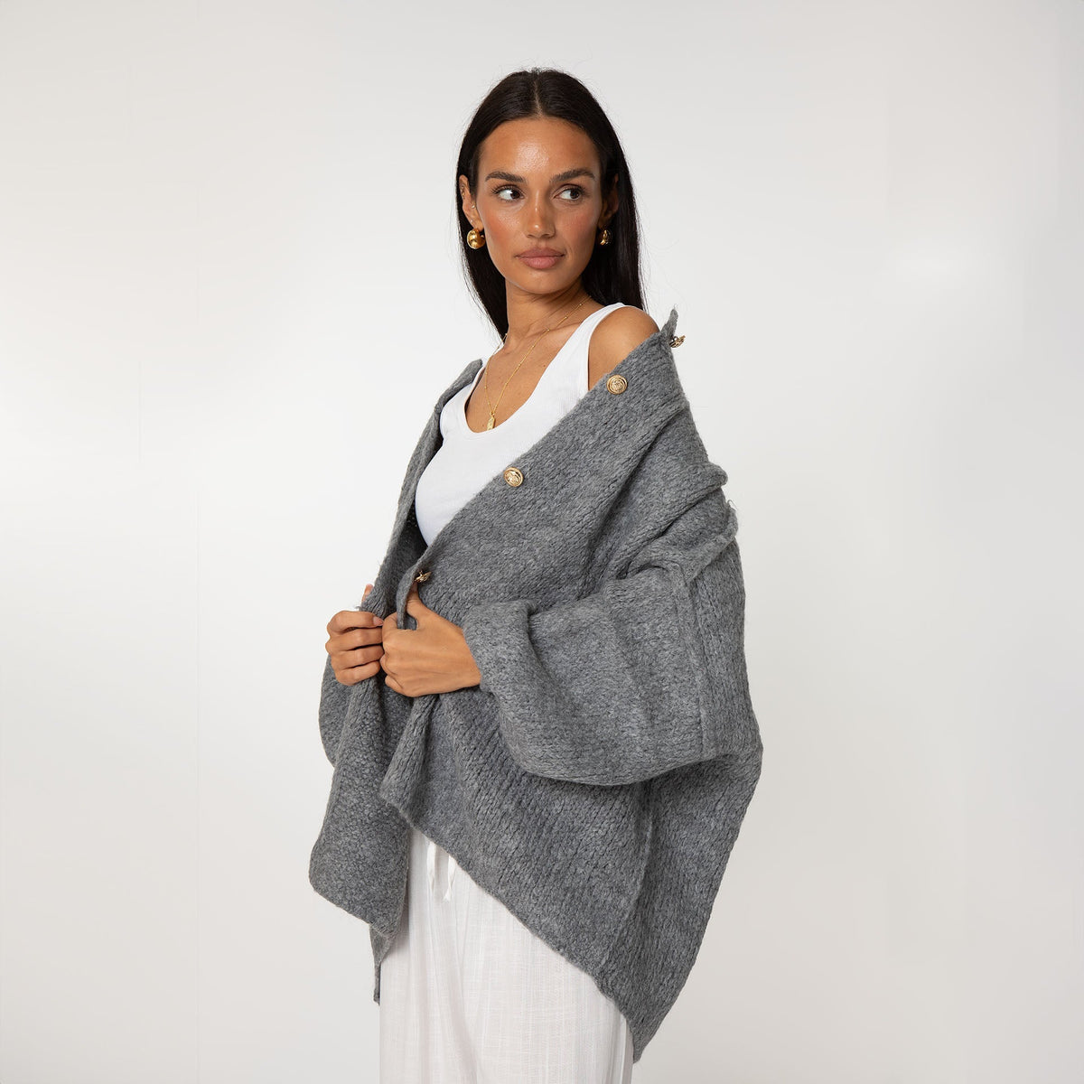Cárdigan Oversize con Botones Dorados Erika