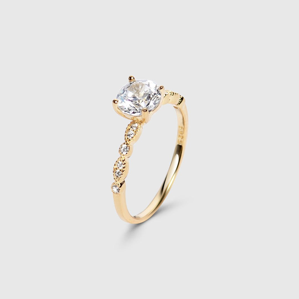 Anillo Solitario con Pedrería