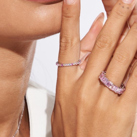 Anillo de Piedras de Colores