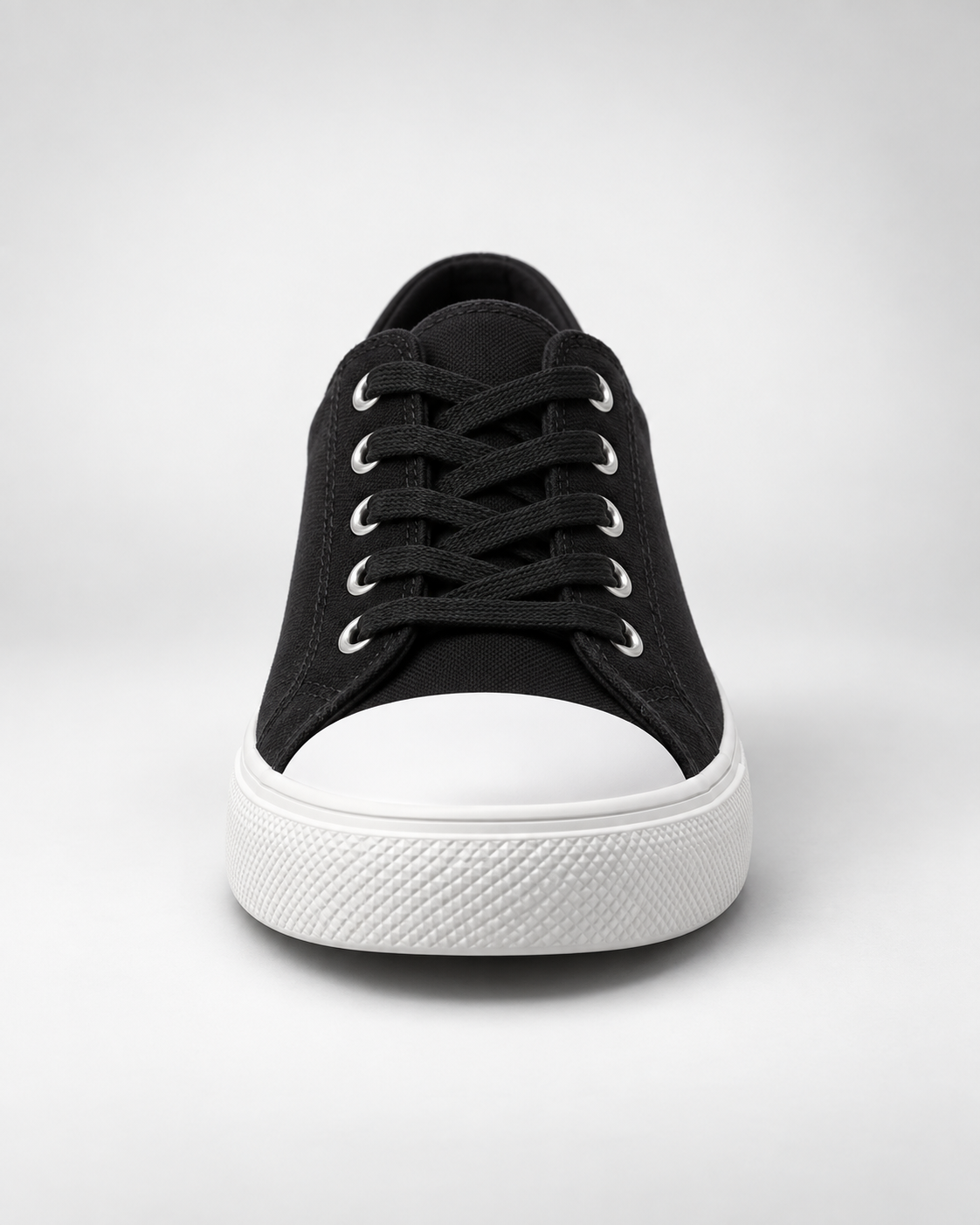 Sneaker Canvas Street negra de estilo canvas para hombre - vista frontal