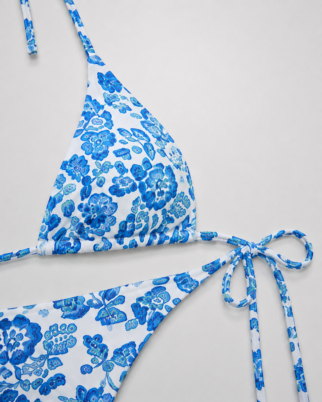 Bikini Cala Azzurra Floral — detalle del tejido