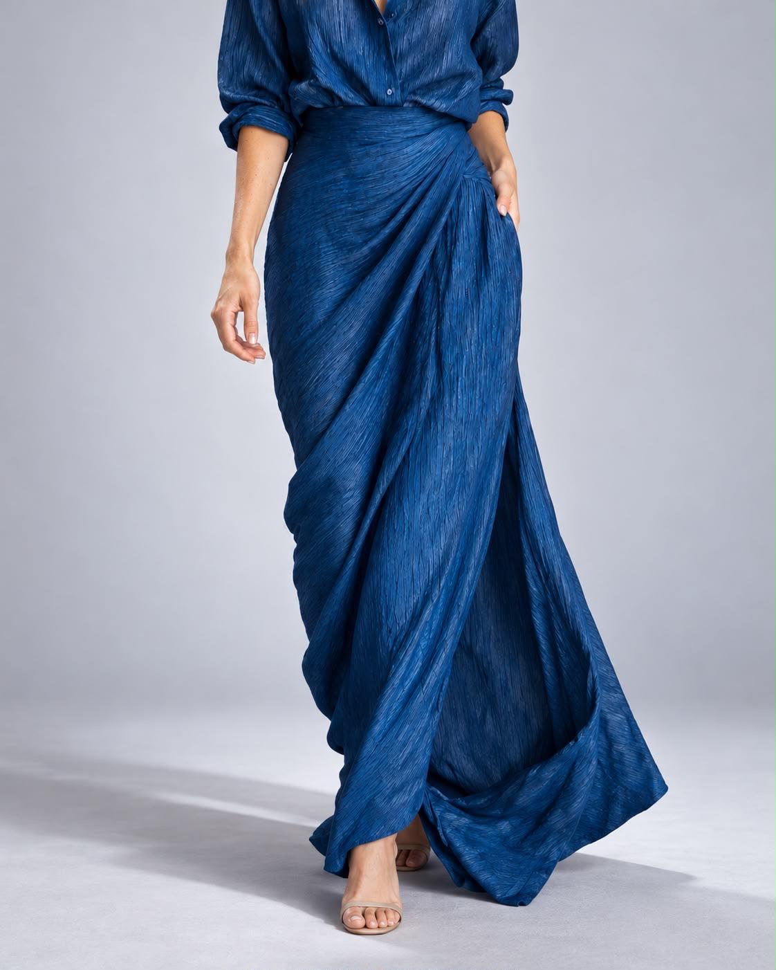 Conjunto Riviera Satinado azul - detalle de falda