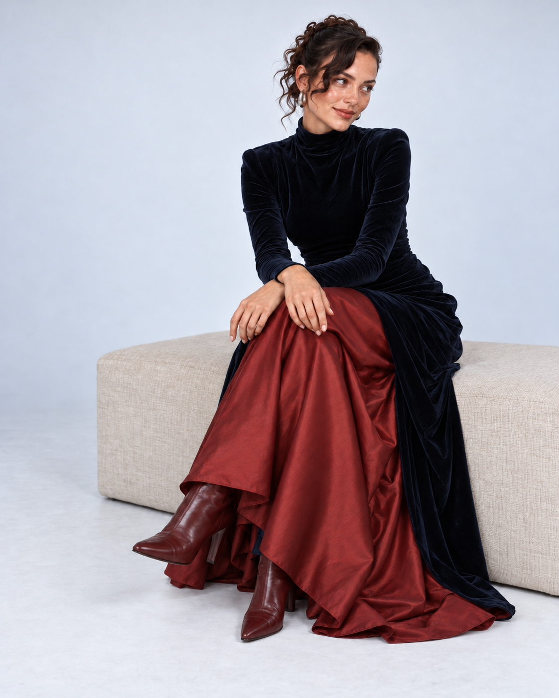 Vestido Évora Bicolor - Sentada en banco
