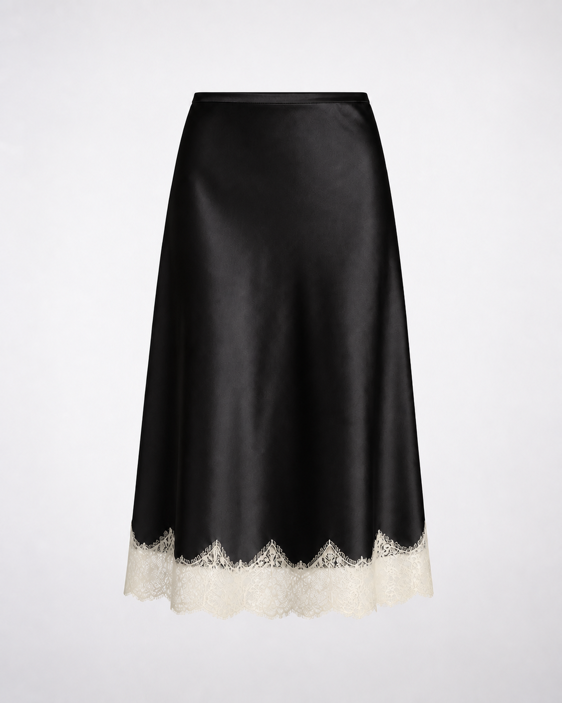 Falda Satinada con Bajo de Encaje · negro · prenda frontal