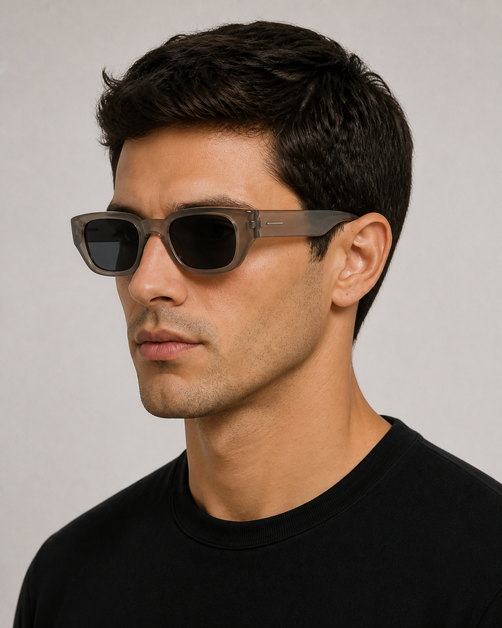 Gafas de Sol Rectangulares Retro VRS STYLE — modelo perfil