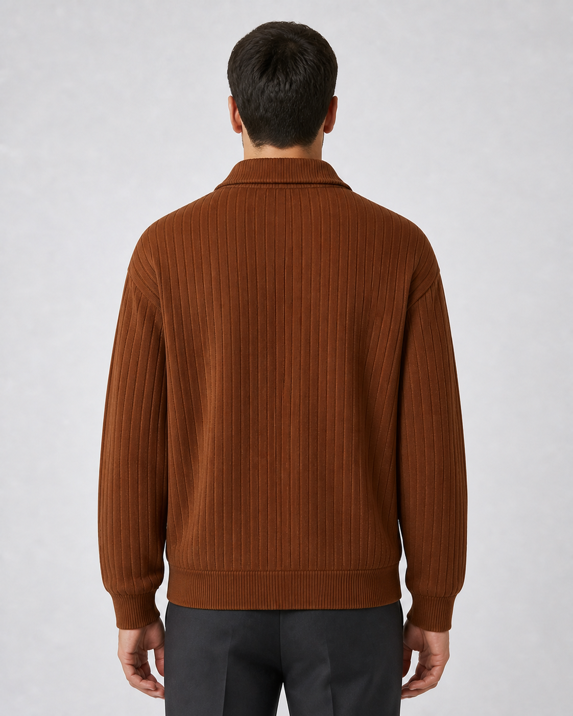 Jersey de Canalé con Media Cremallera · Marrón · modelo de espalda