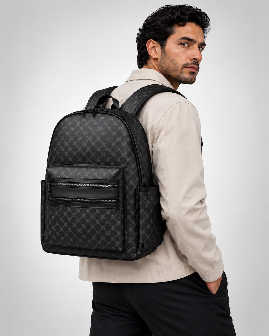 VRS Signature Travel Backpack negro - modelo con mochila